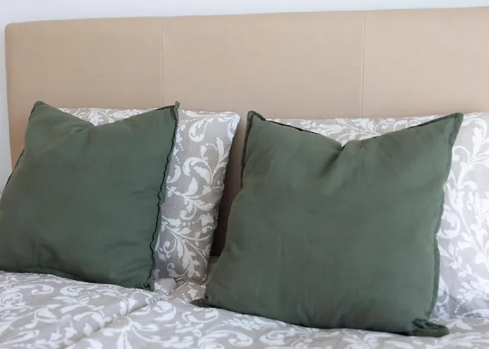 Cozy With Sea View Apartmán